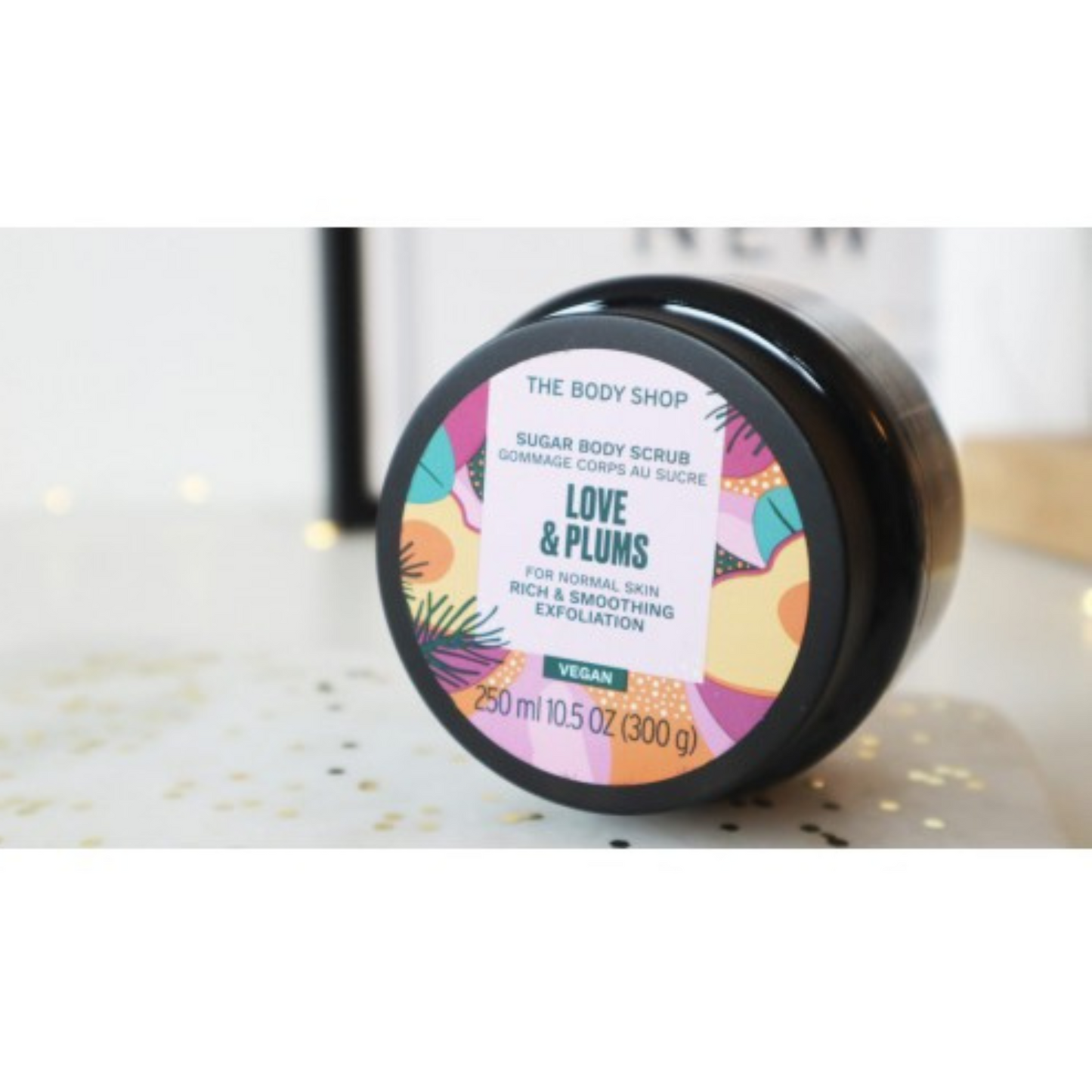 The Body Shop Sugar Body Scrub 250ml Love and Plums