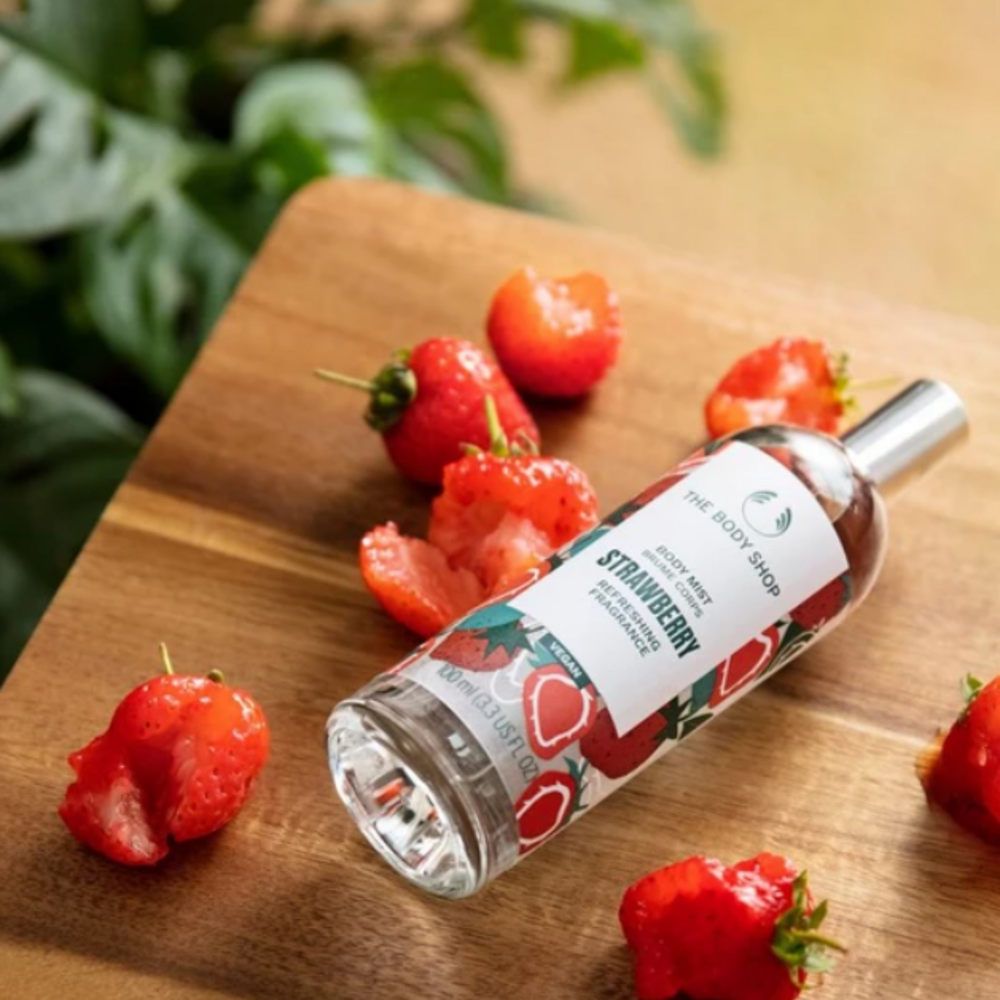 The Body Shop- Body Mist 100ml Strawberry