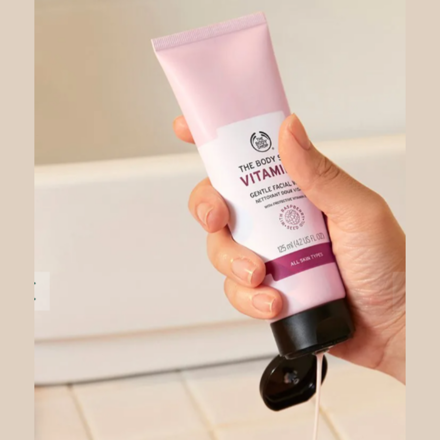 The Body Shop - Vitamin E Facial Wash 125ml