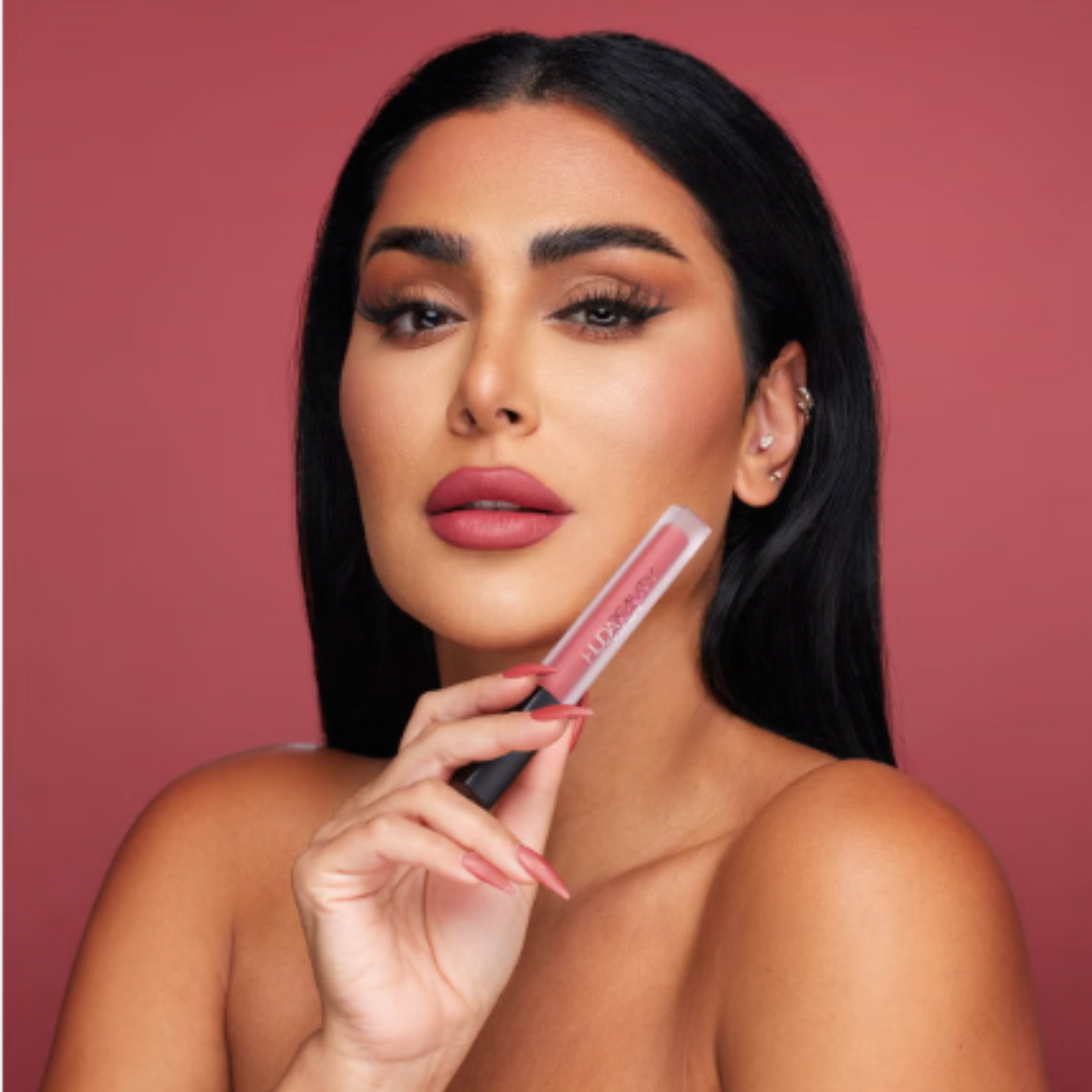 Huda Beauty Liquid Matte Ultra-Comfort Transfer-proof Lipstick - Perfectionist Pink Shade Transfer Proof Formula